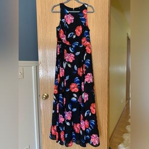 Torrid Size 10 Floral Maxi Dress